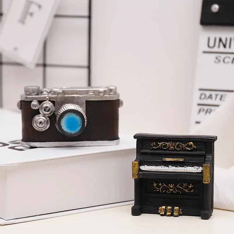 Vintage Mini Camera Decor Desk - Vintage Collectible Furniture 评论和价格