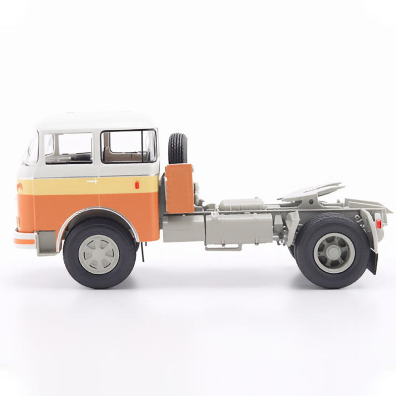 1:43 Scale Alloy Model Classic - Vintage Collectible Trucks 评论和价格