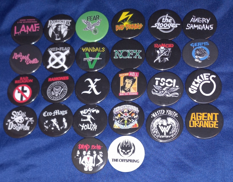 Vintage US Punk Rock Band Pinb - Collectible Vintage Brooches 评论和价格