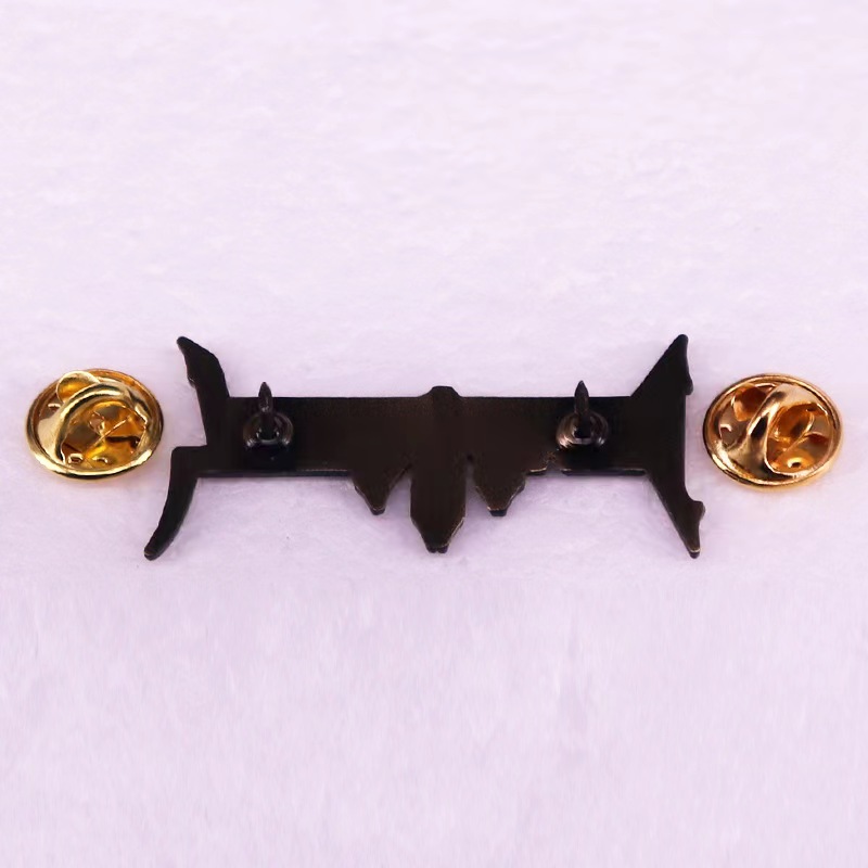 High Quality Death Angel Rock  - Collectible Vintage Brooches 评论和价格