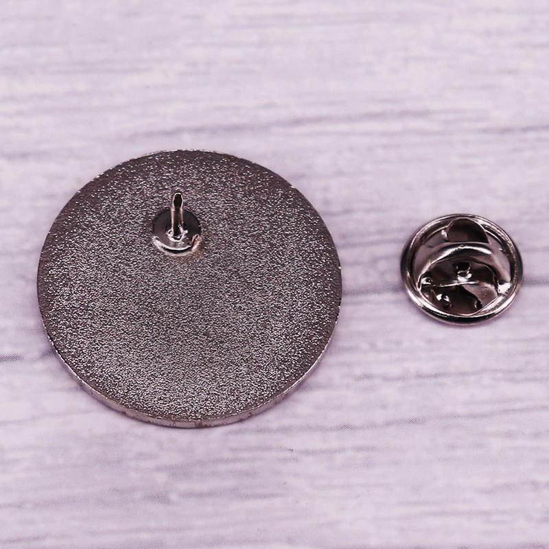 The- Adicts Enamel Pin Vintage - Collectible Vintage Brooches 评论和价格